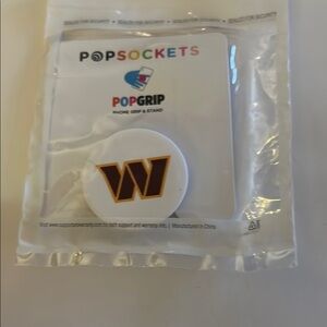 PopSockets PopGrip with W Logo